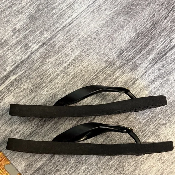 Tory Burch Black and Cream Patterned Flip Flops - Picture 5 of 5